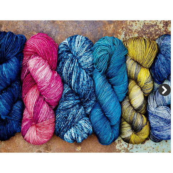 BOOK 14 MECHITA & SOCK