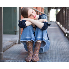 BOOK 14 MECHITA & SOCK