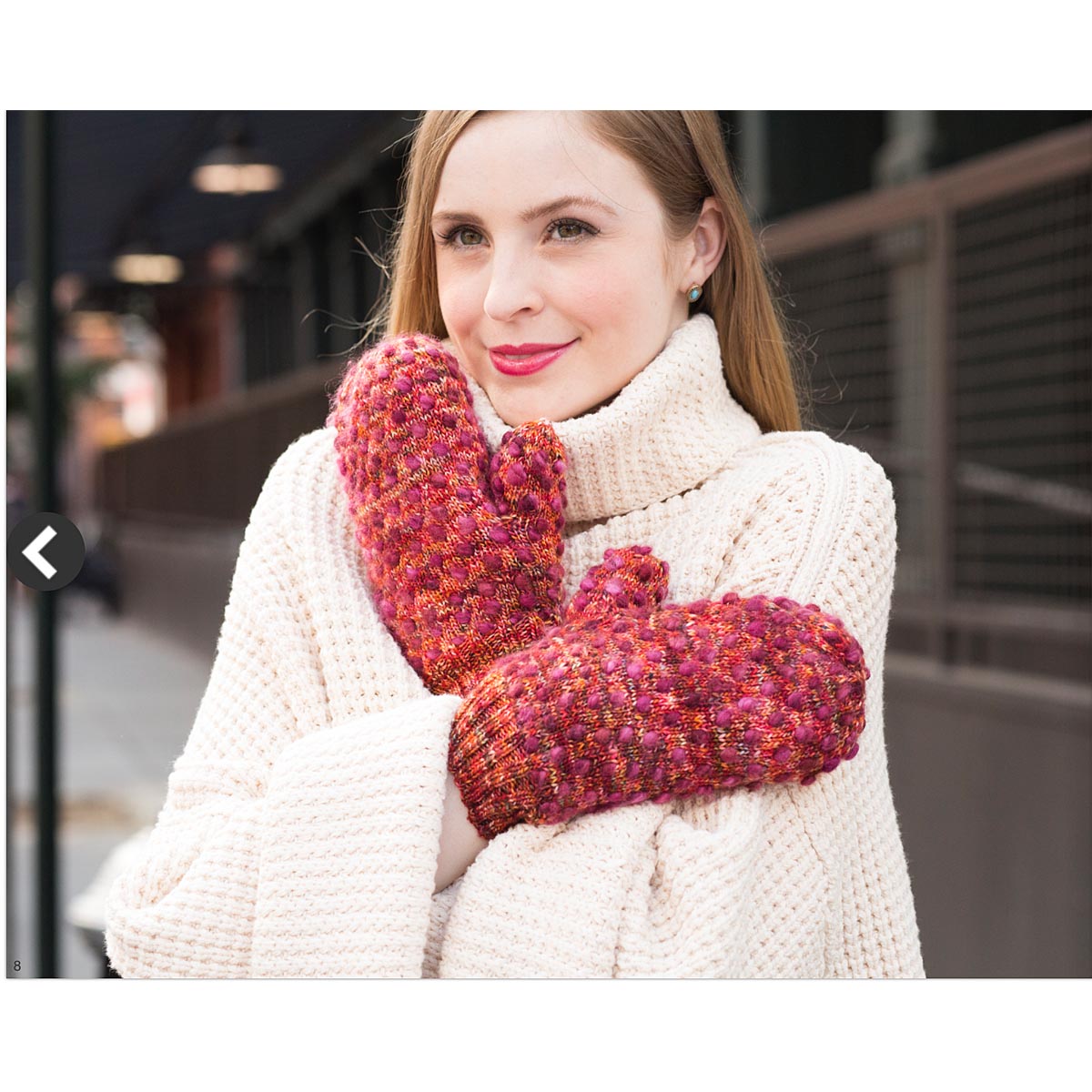 BOOK 14 MECHITA & SOCK