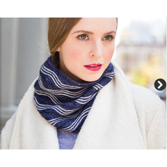 BOOK 14 MECHITA & SOCK